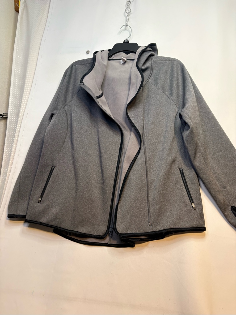 Love Active Gray Hooded Softshell Utility Athleisure Jacket size 18/20